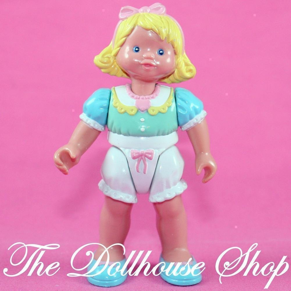 Vintage Fisher Price Loving Family Dream Dollhouse, Dolls