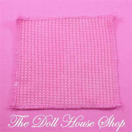 Fisher Price Loving Family Dollhouse Baby Dolls Pink Nursery Crib Blanket-Toys & Hobbies:Preschool Toys & Pretend Play:Fisher-Price:1963-Now:Dollhouses-Fisher-Price-Blankets & Rugs,Dollhouse,Fisher Price,Kids Bedroom,Loving Family,Nursery Room,Used-The Dollhouse Shop