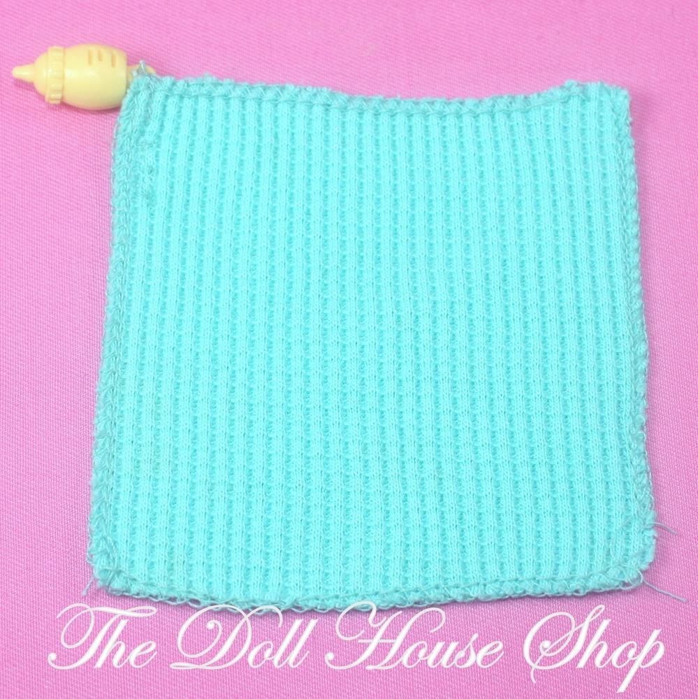 Fisher Price Loving Family Dollhouse Dolls Green Waffle Nursery Crib Blanket-Toys & Hobbies:Preschool Toys & Pretend Play:Fisher-Price:1963-Now:Dollhouses-Fisher-Price-Blankets & Rugs,Dollhouse,Fisher Price,Loving Family,Nursery Room,Used-The Dollhouse Shop