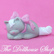 Fisher Price Loving Family Dollhouse Gray Sleeping Pet Kitten Cat Pink Bow-Toys & Hobbies:Preschool Toys & Pretend Play:Fisher-Price:1963-Now:Dollhouses-Fisher-Price-Animals & Pets,Backyard Fun,Dollhouse,Fisher Price,Loving Family,Used-The Dollhouse Shop