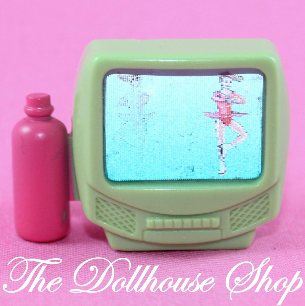 Fisher Price Loving Family Dollhouse Green Dolls TV Television Ice Skater-Toys & Hobbies:Preschool Toys & Pretend Play:Fisher-Price:1963-Now:Dollhouses-Fisher-Price-Dollhouse,Fisher Price,Green,Kids Bedroom,Living Room,Loving Family,Playroom,Used-The Dollhouse Shop