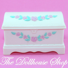 Fisher Price Loving Family Dollhouse Kids Bedroom Blanket Box hope Chest-Toys & Hobbies:Preschool Toys & Pretend Play:Fisher-Price:1963-Now:Dollhouses-Fisher-Price-Bedroom,Dollhouse,Fisher Price,Kids Bedroom,Living Room,Loving Family,Parents Bedroom,Used-The Dollhouse Shop