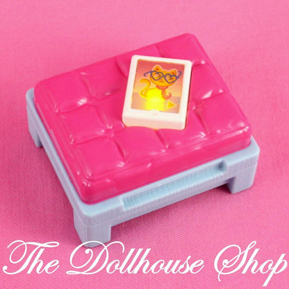Fisher Price Loving Family Dollhouse Kids Bedroom Light Up Ottoman-Toys & Hobbies:Preschool Toys & Pretend Play:Fisher-Price:1963-Now:Dollhouses-Fisher-Price-Dollhouse,Fisher Price,Kids Bedroom,Loving Family,Playroom-The Dollhouse Shop
