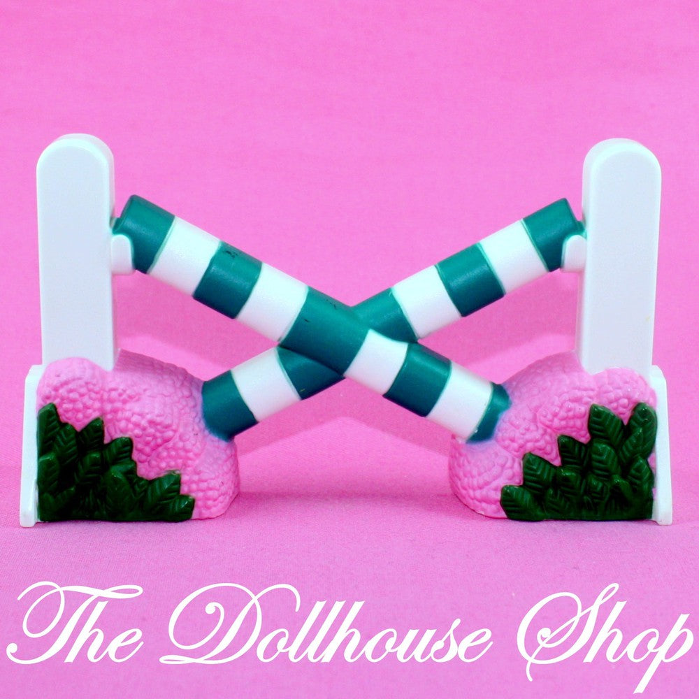 Fisher Price Loving Family Dollhouse White Stable Fence Piece Horse Pony-Toys & Hobbies:Preschool Toys & Pretend Play:Fisher-Price:1963-Now:Dollhouses-Fisher-Price-Animal & Pet Accessories,Dollhouse,Fisher Price,Home & Stable,Horses & Stables,Loving Family,Sweet Expressions Stable,Used,White-The Dollhouse Shop