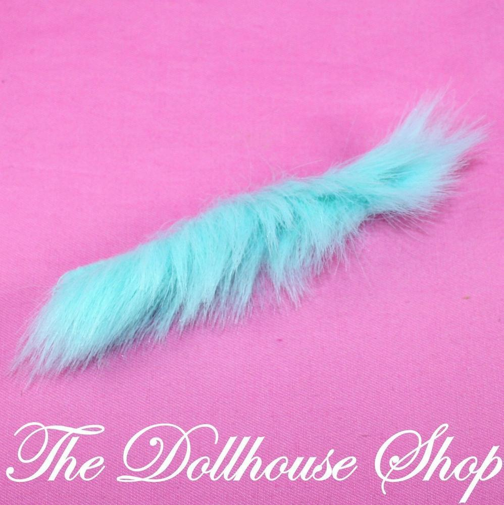 Fisher Price Loving Family Dream Dollhouse Dress Up Teal Boa Fuzzy Scarf-Toys & Hobbies:Preschool Toys & Pretend Play:Fisher-Price:1963-Now:Dollhouses-Fisher-Price-Ballet Sets,Doll Dress Ups,Dollhouse,Dream Dollhouse,Fisher Price,Kids Bedroom,Loving Family,Used-The Dollhouse Shop