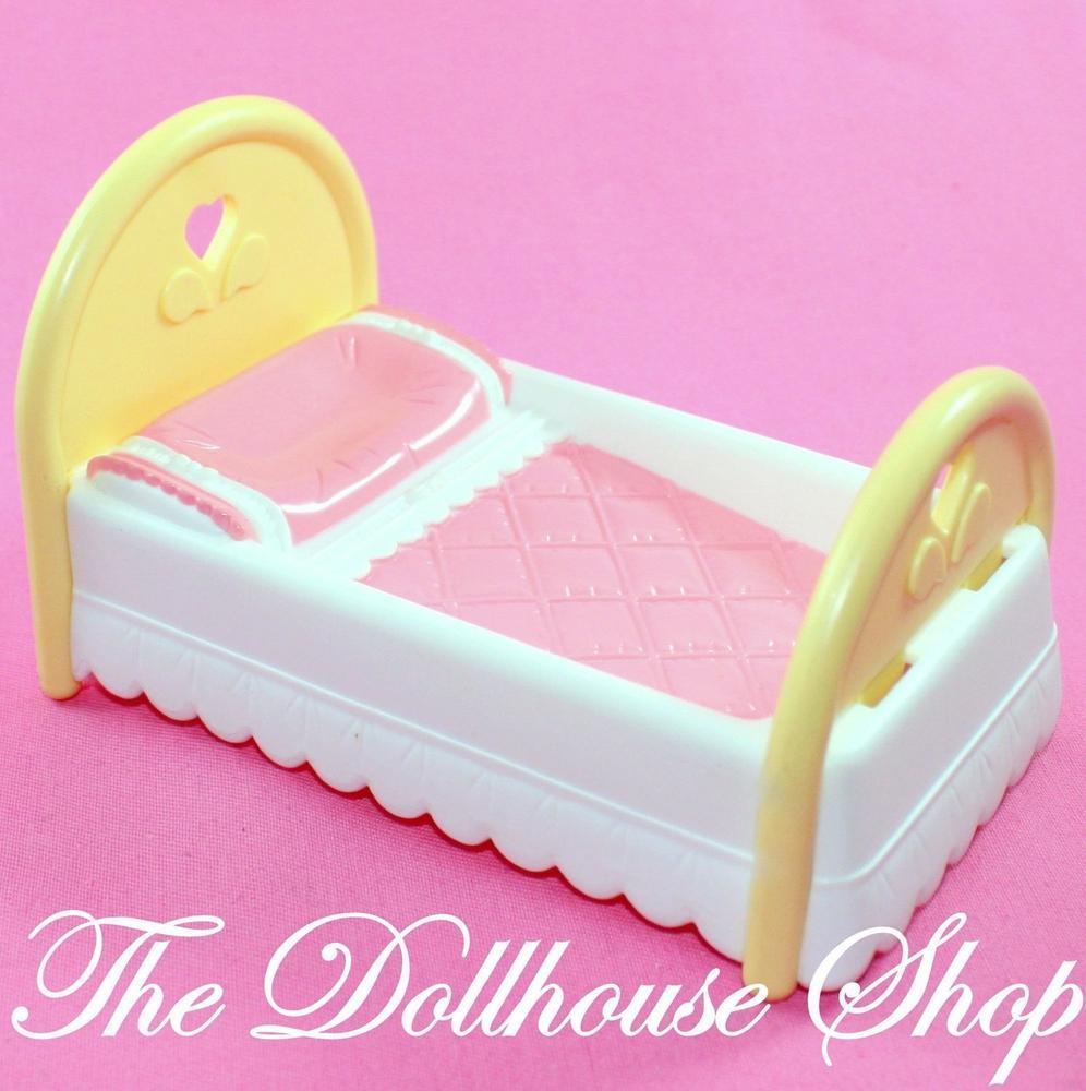 Fisher Price Loving Family Dream Dollhouse Kids Bedroom Twin Single Bed-Toys & Hobbies:Preschool Toys & Pretend Play:Fisher-Price:1963-Now:Dollhouses-Fisher-Price-Bedroom,Dollhouse,Dream Dollhouse,Fisher Price,Kids Bedroom,Loving Family,Used-Fisher Price Loving Family Dream Dollhouse single bed in yellow, pink, white. Perfect for kids' play! Shop now at The Dollhouse Shop for fun!-The Dollhouse Shop