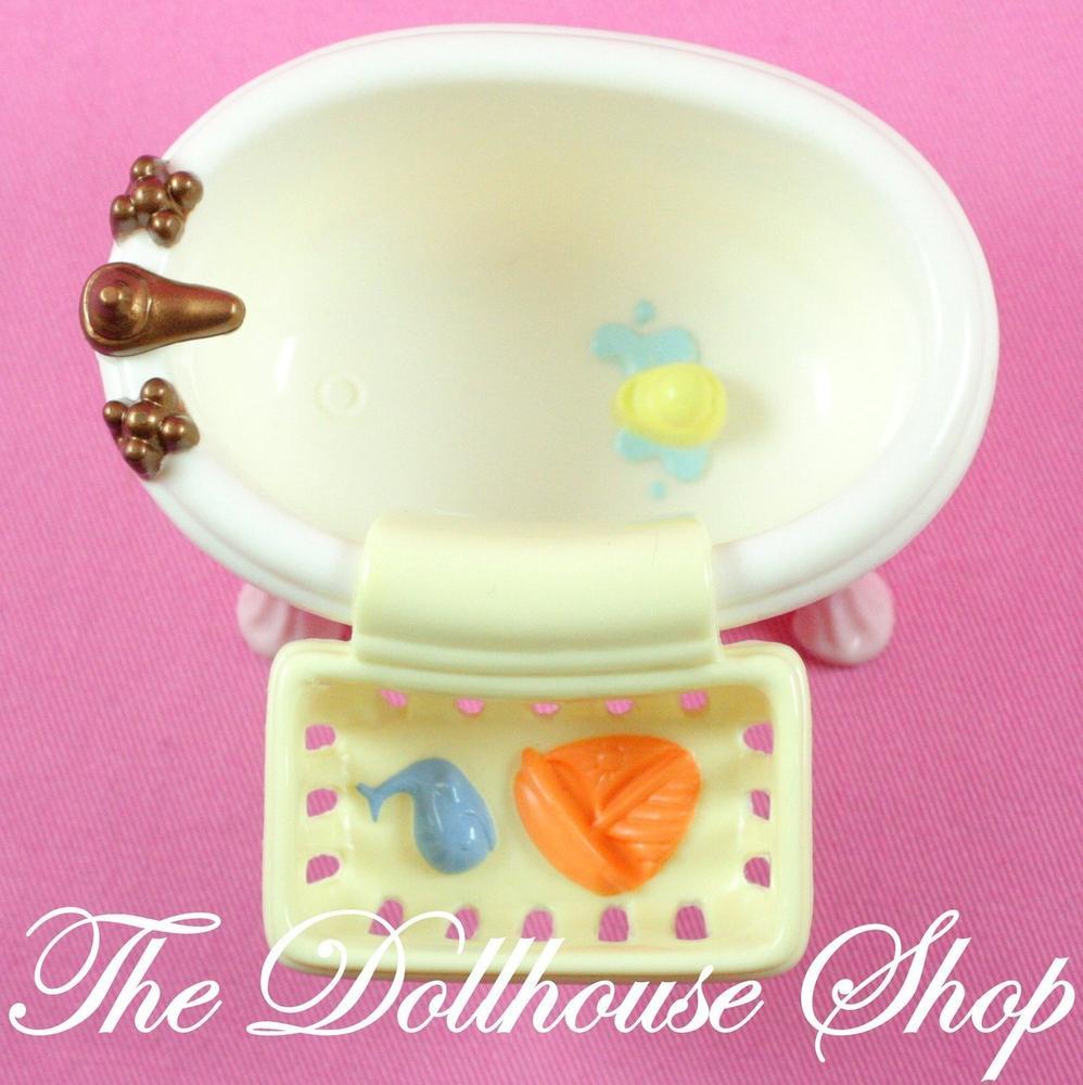 Fisher Price Loving Family New Addition Dollhouse Baby Doll Bath tub toy basket-Toys & Hobbies:Preschool Toys & Pretend Play:Fisher-Price:1963-Now:Dollhouses-Fisher-Price-Bathroom,Dollhouse,Fisher Price,Loving Family,New Additions Dollhouse,Used,White-Fisher Price Loving Family Dollhouse white bathtub with toy basket, perfect for pretend play. Find it now at The Dollhouse Shop! Choking hazard warning.-The Dollhouse Shop