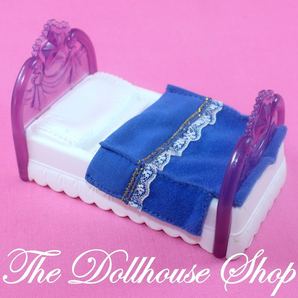 Fisher Price Loving Family Once Upon A Dream Castle Princes Twin Kids Bed-Toys & Hobbies:Preschool Toys & Pretend Play:Fisher-Price:1963-Now:Dollhouses-Fisher-Price-Bedroom,Dollhouse,Dream Dollhouse,Fisher Price,Kids Bedroom,Loving Family,Once Upon a Dream Castle,Used-The Dollhouse Shop