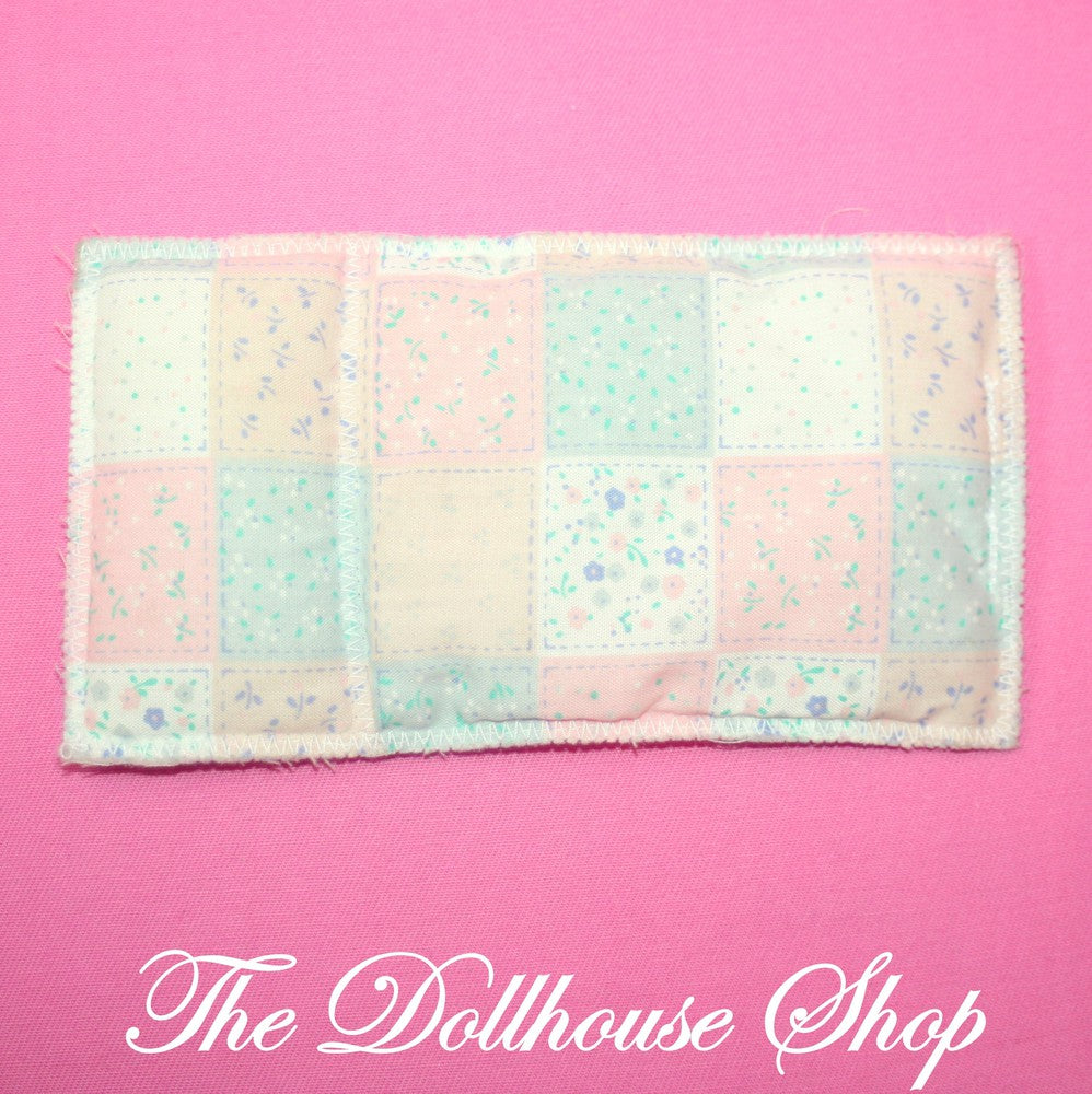 Little Tikes Grand Mansion Dollhouse Kids Bedroom Bedding for Pink White twin Doll Bed-Toys & Hobbies:Preschool Toys & Pretend Play:Fisher-Price:1963-Now:Dollhouses-Little Tikes-Bedroom,Dollhouse,Grand Mansion,Kids Bedroom,Little Tikes,Pink,Used-The Dollhouse Shop