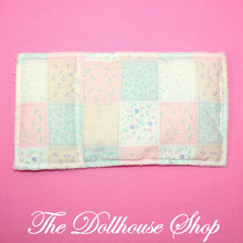 Little Tikes Grand Mansion Dollhouse Kids Bedroom Bedding for Pink White twin Doll Bed-Toys & Hobbies:Preschool Toys & Pretend Play:Fisher-Price:1963-Now:Dollhouses-Little Tikes-Bedroom,Dollhouse,Grand Mansion,Kids Bedroom,Little Tikes,Pink,Used-The Dollhouse Shop