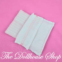 Little Tikes Grand Mansion Dollhouse parents Bedroom Bedding for Blue White double Bed-Toys & Hobbies:Preschool Toys & Pretend Play:Fisher-Price:1963-Now:Dollhouses-Little Tikes-Bedroom,Dollhouse,Grand Mansion,Kids Bedroom,Little Tikes,Pink,Used-The Dollhouse Shop