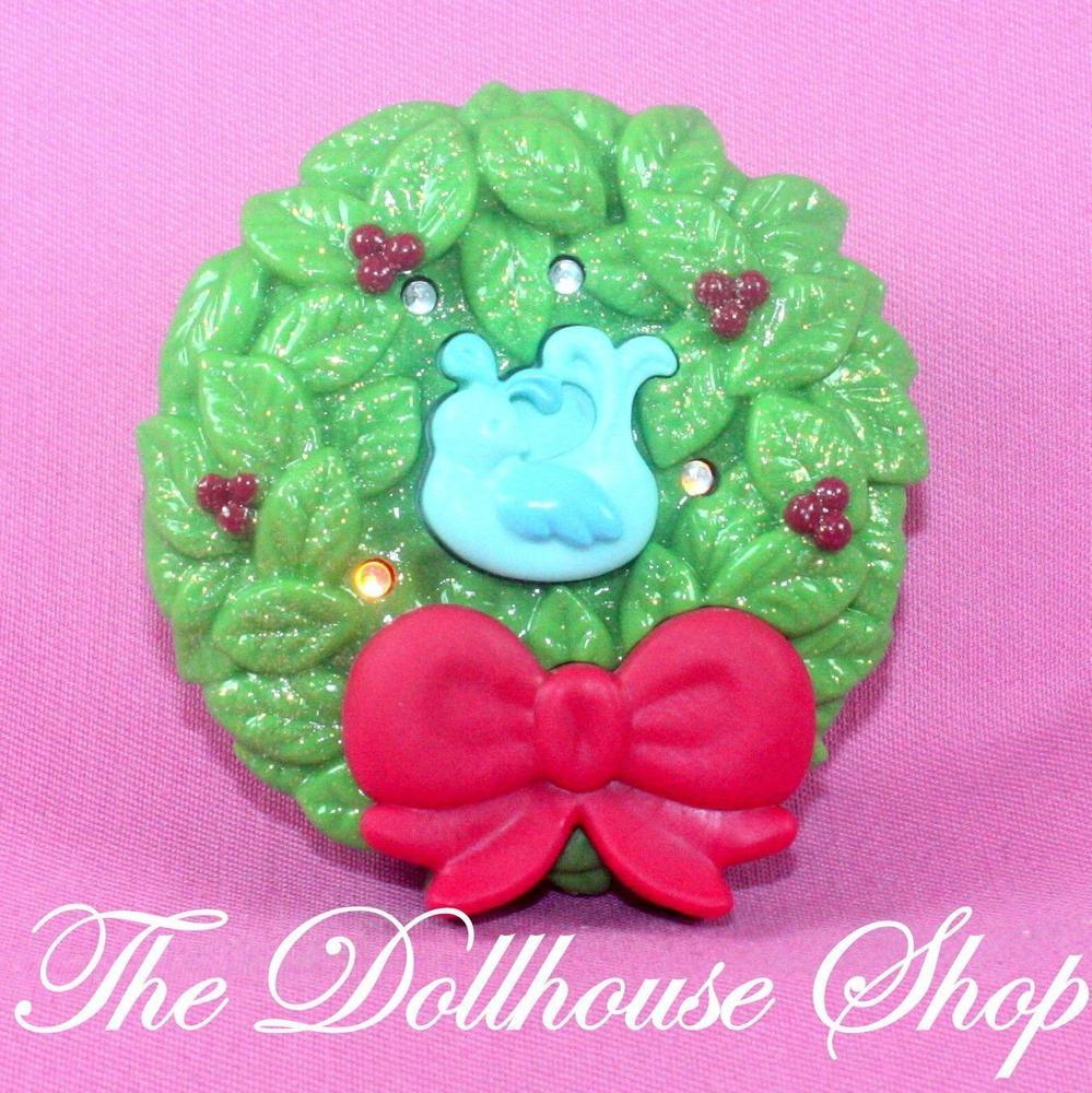 NEW Fisher Price Loving Family Holiday Dollhouse Light up Christmas Wreath-Toys & Hobbies:Preschool Toys & Pretend Play:Fisher-Price:1963-Now:Dollhouses-Fisher-Price-Christmas,Dollhouse,Fisher Price,Holidays & Seasonal,Loving Family,New-Light up your Fisher Price Loving Family Holiday Dollhouse with this festive Christmas wreath! Shop now at The Dollhouse Shop for holiday fun!-The Dollhouse Shop