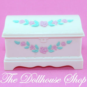 Fisher Price Loving Family Dollhouse Kids Bedroom Cream Blanket Box Chest-Toys & Hobbies:Preschool Toys & Pretend Play:Fisher-Price:1963-Now:Dollhouses-Fisher-Price-Bedroom,Dollhouse,Fisher Price,Kids Bedroom,Living Room,Loving Family,Parents Bedroom,Used-The Dollhouse Shop
