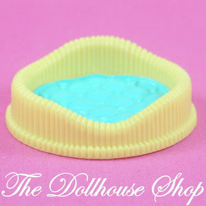 Fisher Price Loving Family Dream Dollhouse Yellow Green Cat Dog Pet Bed-Toys & Hobbies:Preschool Toys & Pretend Play:Fisher-Price:1963-Now:Dollhouses-Fisher-Price-Animal & Pet Accessories,Dollhouse,Dream Dollhouse,Fisher Price,Loving Family,Used-The Dollhouse Shop
