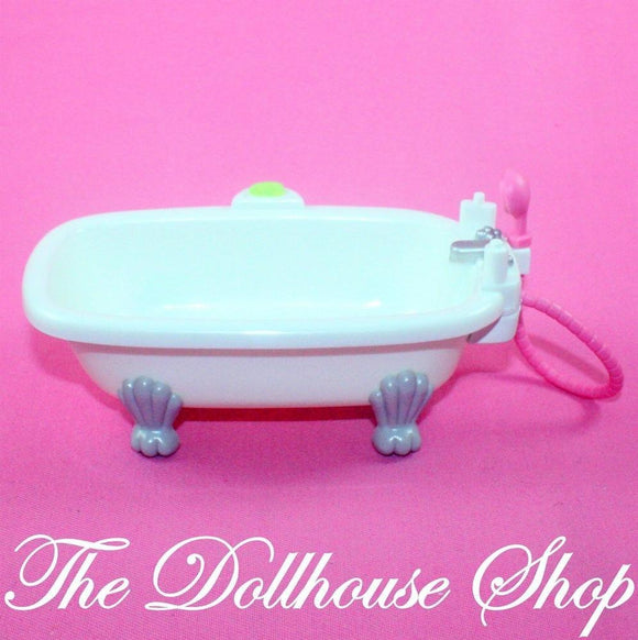 Fisher Price Loving Family Home Holidays Dollhouse Bathroom Claw Bath Tub-Toys & Hobbies:Preschool Toys & Pretend Play:Fisher-Price:1963-Now:Dollhouses-Fisher-Price-Bathroom, Dollhouse, Fisher Price, Home for the Holidays Dollhouse, Loving Family, Used-Fisher Price Loving Family Dollhouse Furniture Accessories Home for the holidays white claw foot bath tub with shower head and wash cloth for your dollhouse bathroom. Gently used, pre-owned condition Year 2009 Perfect for Fisher Price Loving family, Dream Dol