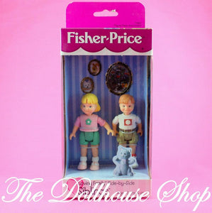 New Fisher Price Loving Family Dollhouse Brother Sister Sibling Dolls Boy Girl-Toys & Hobbies:Preschool Toys & Pretend Play:Fisher-Price:1963-Now:Dollhouses-Fisher Price-Boy Dolls, Dollhouse, Dolls, Fisher Price, Girl Dolls, Loving Family, New, New Boxed Sets-Fisher Price Loving Family Twin Time Dollhouse furniture and accessories Side-by-Side Siblings Set includes blonde twin girl and boy doll figures. This brother and sister are ready for lots of fun together in the Loving Family Dollhouse! Vintage New In